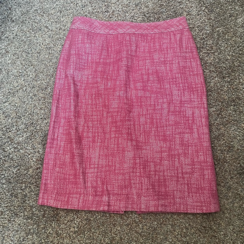 EUC - Talbots - Pink Tweed Skirt - Womans Size 4